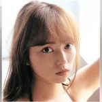 小室さやか「驚いた」可愛くてオトナセクシー両立　「ヤンマガ」グラビア登場（デイリースポーツ）｜ｄメニューニュース