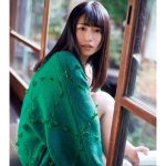 長濱ねる『ヤンマガ』初ソロ表紙　自然体の癒やしスマイル披露