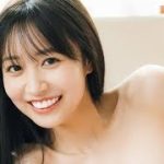 ＜溝端葵＞グラビア界の熱視線を集める超新星　「月刊ヤンマガ」初登場　水着に