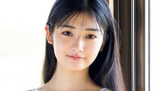 舞香＞“隣のクラスの優等生”がグラビア初挑戦　天然美少女「ヤンマガ」降臨